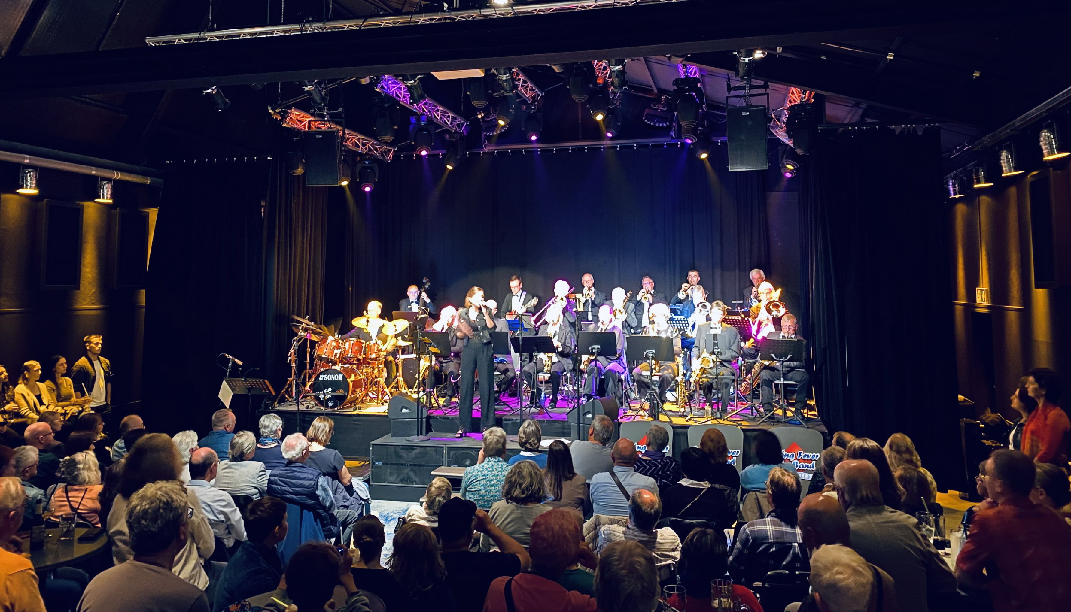 SWING FEVER BIGBAND